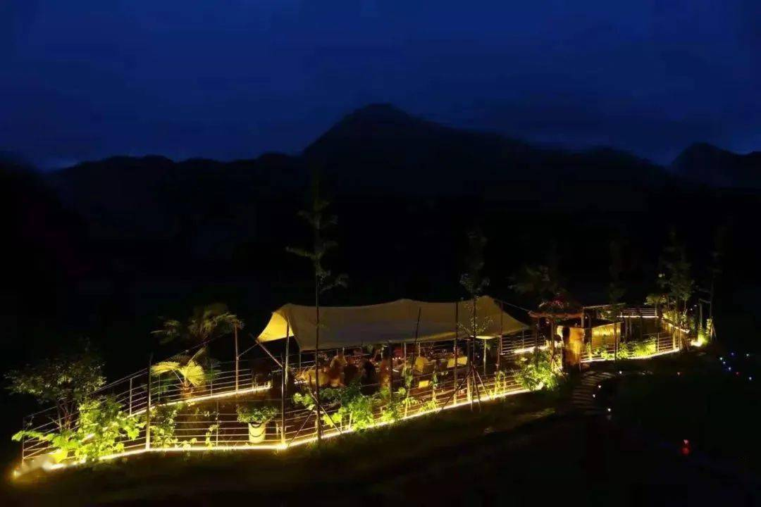 m0qd6ax1.png m0qd6ax1.png